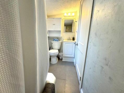 8 Alma Road MA 02540