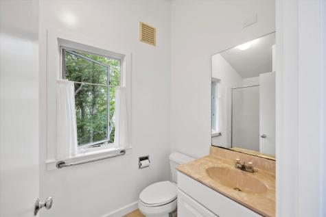 44 Nobska Road Falmouth MA 02543