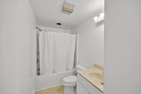 44 Nobska Road Falmouth MA 02543