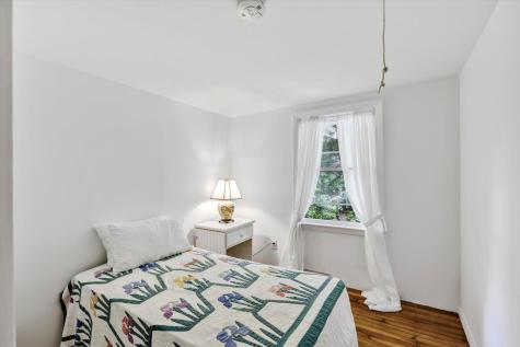 44 Nobska Road Falmouth MA 02543