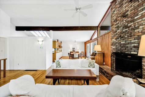 44 Nobska Road Falmouth MA 02543