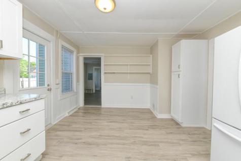 21 12 Street Wareham MA 02571