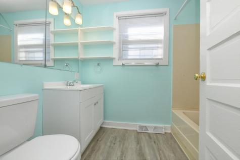 21 12 Street Wareham MA 02571