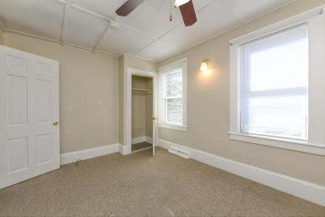 21 12 Street Wareham MA 02571
