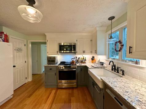 65 Bray Farm-n Road Yarmouth MA 02675