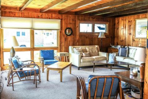 20 Overlook Knoll Road Mashpee MA 02649