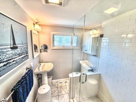20 Overlook Knoll Road Mashpee MA 02649