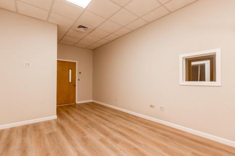 152 Breeds Hill Road Hyannis MA 02601