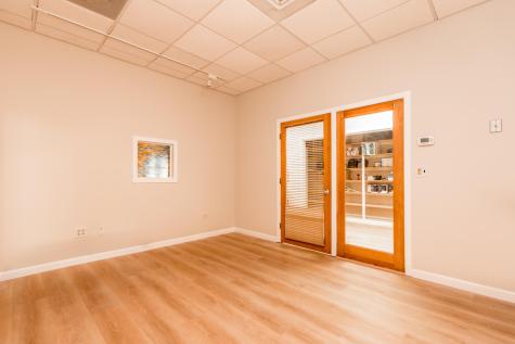 152 Breeds Hill Road Hyannis MA 02601
