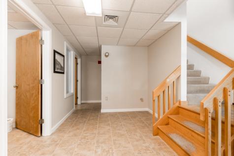 152 Breeds Hill Road Hyannis MA 02601