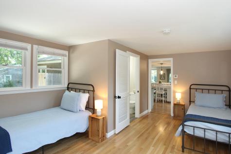10 Clement Street Sandwich MA 02563