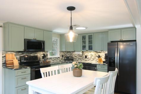 10 Clement Street Sandwich MA 02563