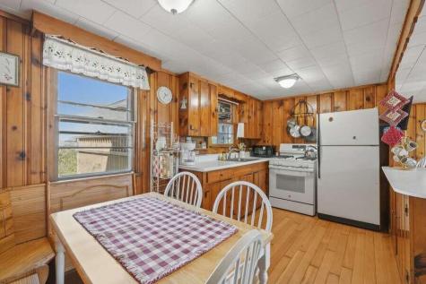 21 Chadwell Avenue Sandwich MA 02563