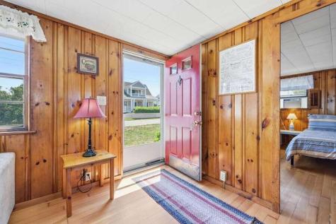 21 Chadwell Avenue Sandwich MA 02563