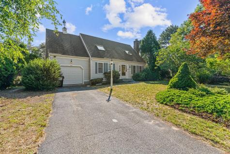 32 Wintergreen Road Mashpee MA 02649