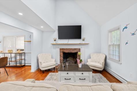 32 Wintergreen Road Mashpee MA 02649