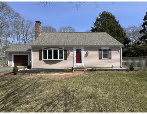 20 Quartermaster Row Yarmouth MA 02664