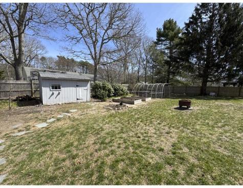 20 Quartermaster Row Yarmouth MA 02664