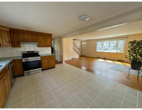 20 Quartermaster Row Yarmouth MA 02664