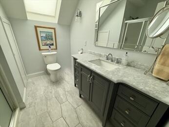 605 White Cliff Drive Cedarville MA 02360
