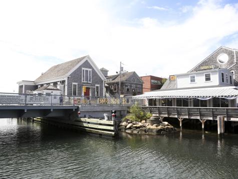 122 Gansett Road Falmouth MA 02543