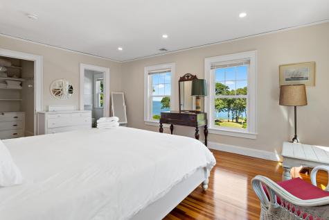 122 Gansett Road Falmouth MA 02543