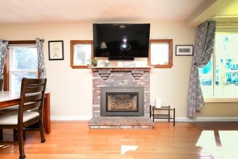 22 Ash Street Wareham MA 02571