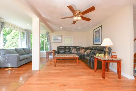 22 Ash Street Wareham MA 02571
