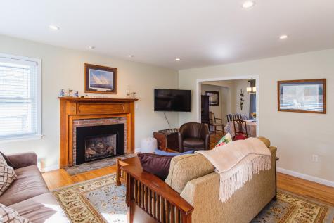 2 Huettner Road Woods Hole MA 02543