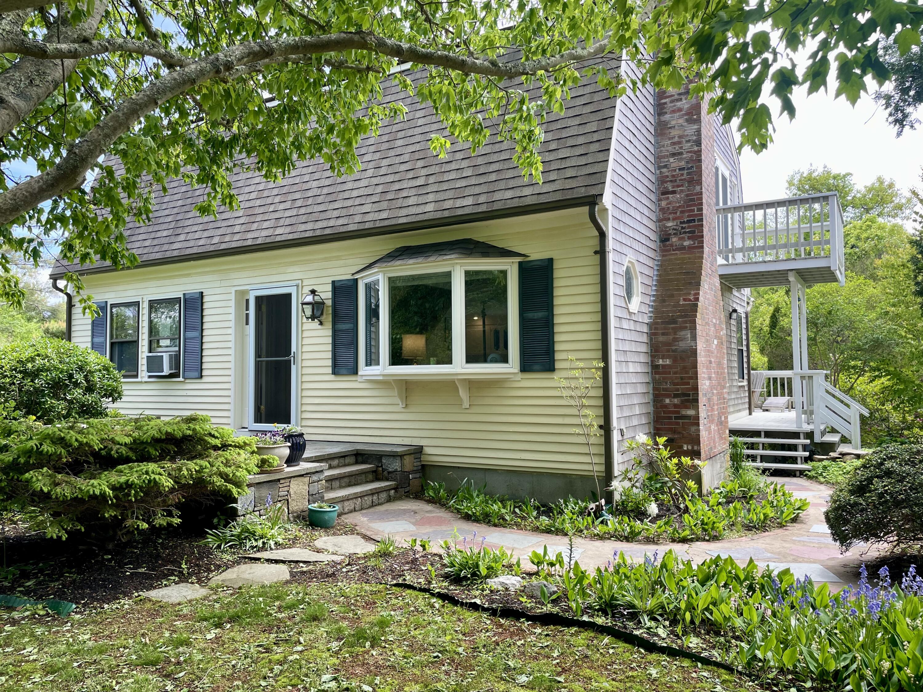 30 Snows Lane Provincetown MA 02657