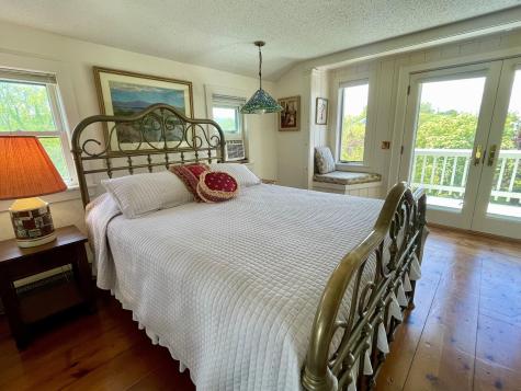 30 Snows Lane Provincetown MA 02657