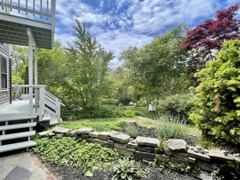 30 Snows Lane Provincetown MA 02657