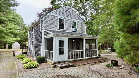 19 Rolling Acres Lane Falmouth MA 02540
