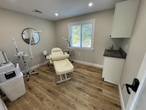 483 Route 28 Yarmouth MA 02673