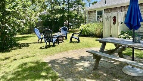 6 Lauries Lane Yarmouth MA 02664