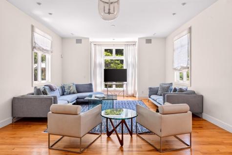 82 Harbor Hill Road Woods Hole MA 02543