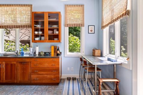 82 Harbor Hill Road Woods Hole MA 02543