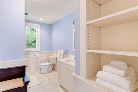 82 Harbor Hill Road Woods Hole MA 02543