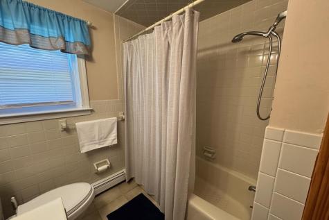 118 Walton Avenue Hyannis MA 02601