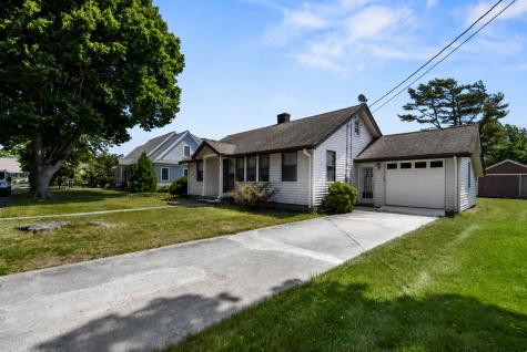 24 Robinson Road Falmouth MA 02540