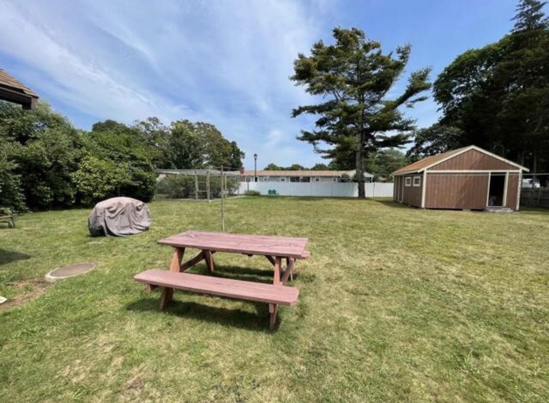24 Robinson Road Falmouth MA 02540