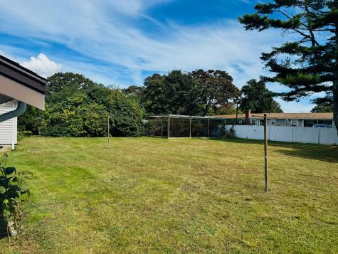 24 Robinson Road Falmouth MA 02540