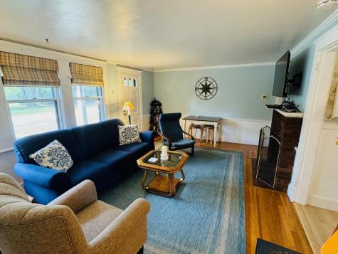 24 Robinson Road Falmouth MA 02540