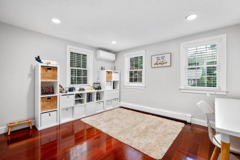 287 Mitchells Way Hyannis MA 02601