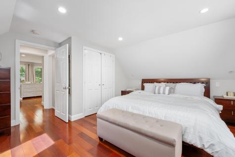 287 Mitchells Way Hyannis MA 02601