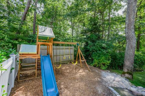 287 Mitchells Way Hyannis MA 02601