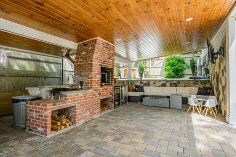 287 Mitchells Way Hyannis MA 02601