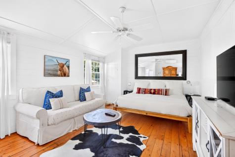 341 Woods Hole Road Woods Hole MA 02543