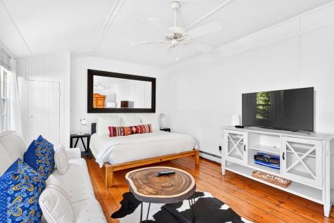 341 Woods Hole Road Woods Hole MA 02543