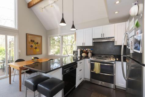 17 Hilton Avenue Falmouth MA 02543